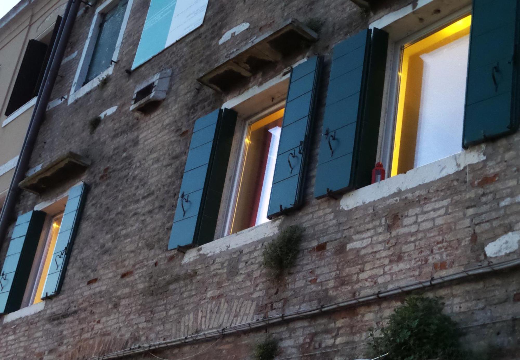 3 Windows On St Mark - Waterfront Apartment Венеція Екстер'єр фото